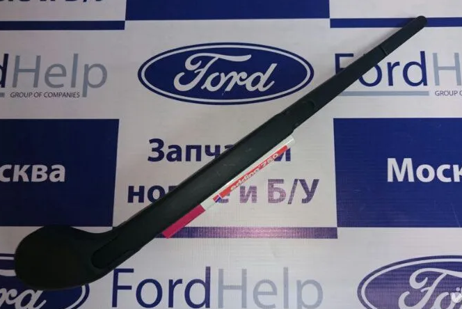 Поводок стеклоочистителя Ford Focus 2 задний хетчбек