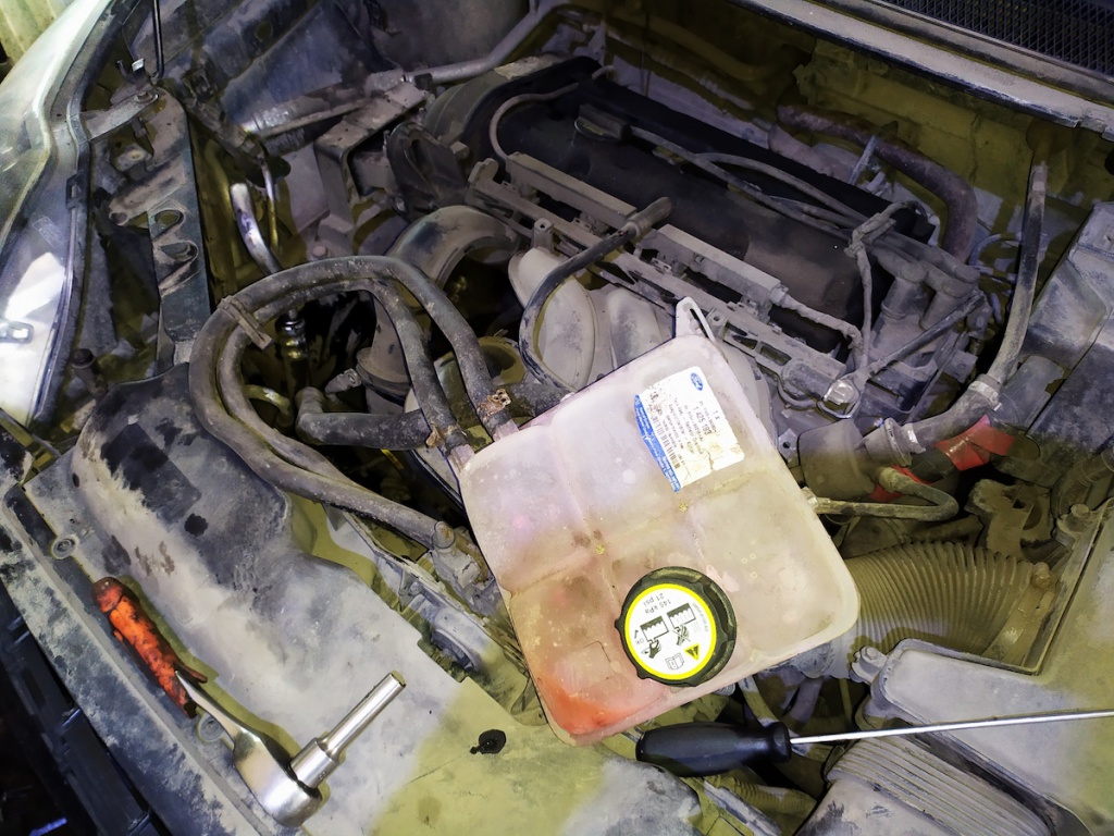Ремонт и снятие рулевой рейки Ford Focus 2