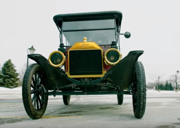 Ford Model T (7).png